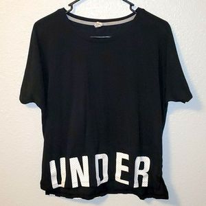 Under Armour top